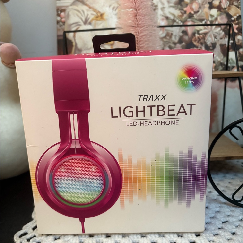 Lightbeat LED Over-Ear Headphones - Vibrant Pink